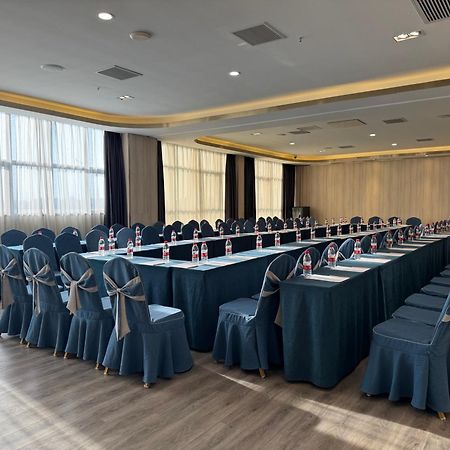 Country Inn&Suites By Radisson, Shanghai Pvg Xangai Exterior foto