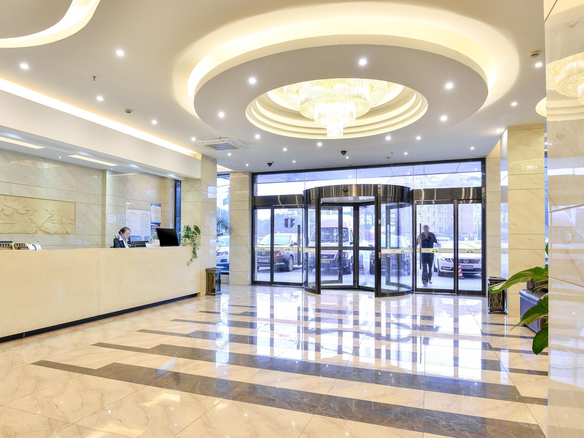 Country Inn&Suites By Radisson, Shanghai Pvg Xangai Exterior foto