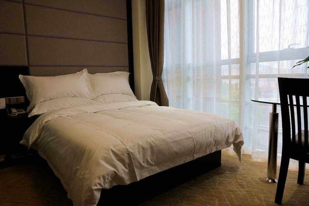 Country Inn&Suites By Radisson, Shanghai Pvg Xangai Exterior foto